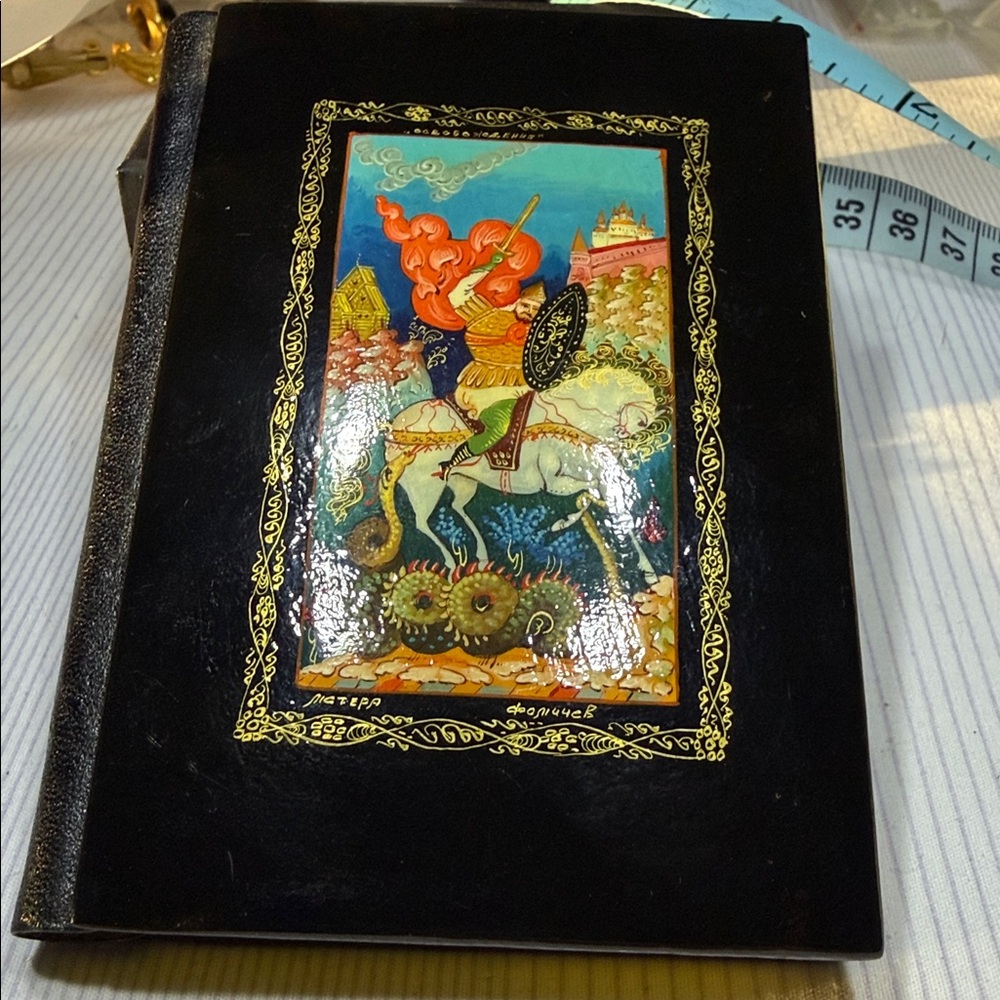 MSTYORA Russian lacquer on leather mini notebook“knight slaying dragon” 🐈⬛